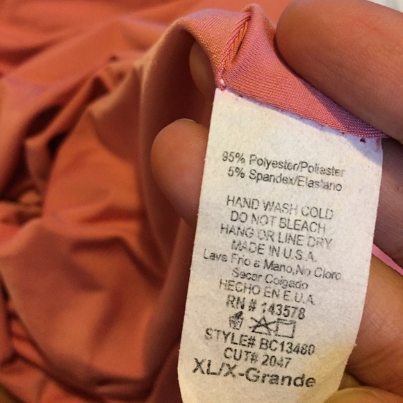 Fashion Nova skirt-and-top matching set in “coral” - Picture 5 of 5